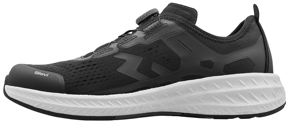 Sievi Neo DFlex BW Roller kävely- ja työkengät. “Ennakkotuote: toimitukset alkavat huhtikuussa.”